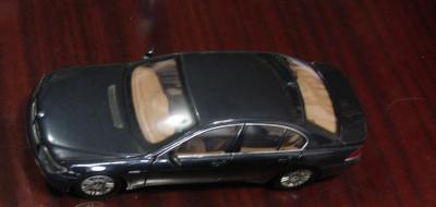 BMW745.KYOSHO