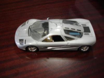 McLaren. GUILOY
